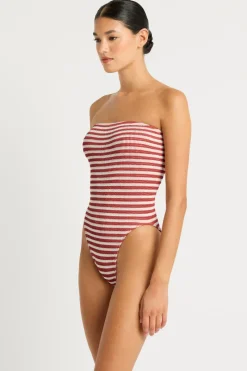 Fane One Piece*bond-eye Sale