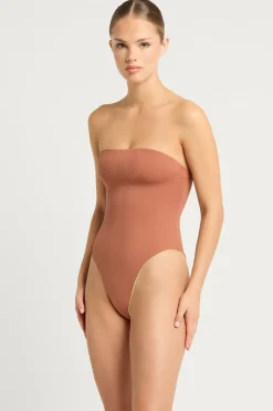 Felicia One Piece*bond-eye Hot