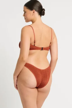 Layla Crop*bond-eye Clearance