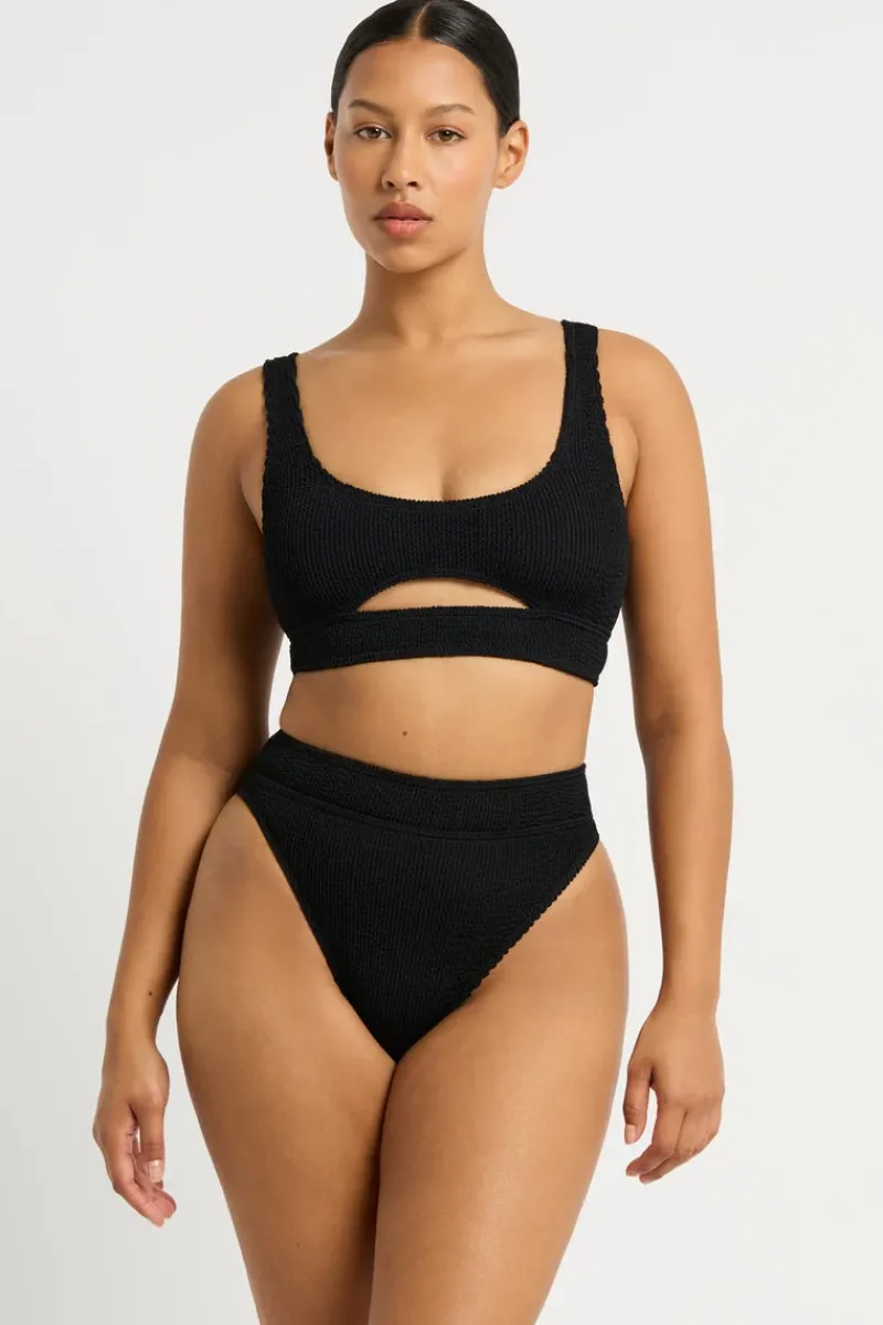Sasha Crop*bond-eye Online