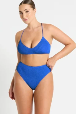 Selena Crop*bond-eye Online
